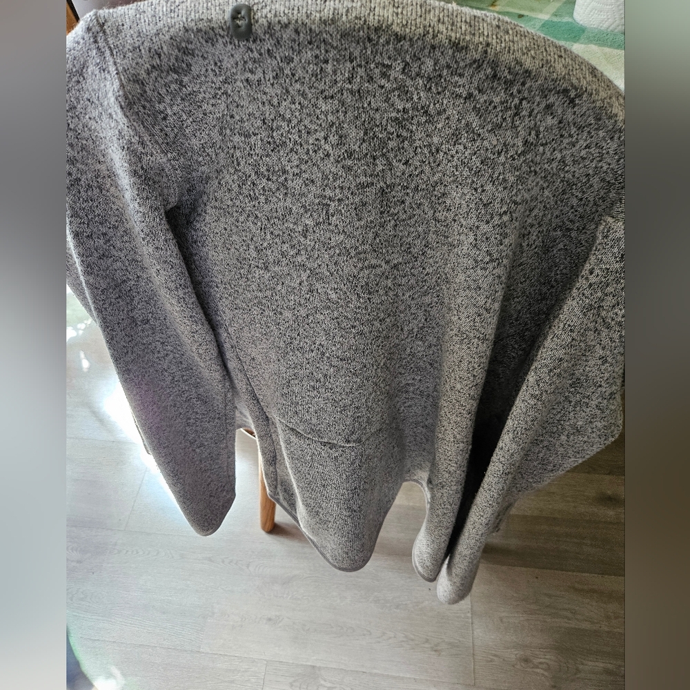 Figs Gray and Cream SCRUB JACKET MEDIUM WOMENS